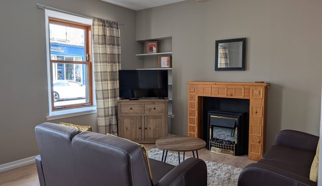 Argyll Place, 2 bed house