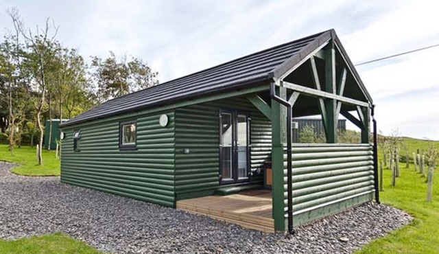 Ash Lodge, Pennington