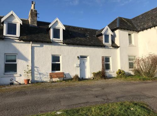 Auchgoyle Bay Cottage