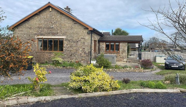 Batty lodge