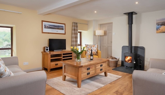 Beautiful eco-self-catering farm cottage in a peaceful valley surrounded by dramatic Lakeland scener