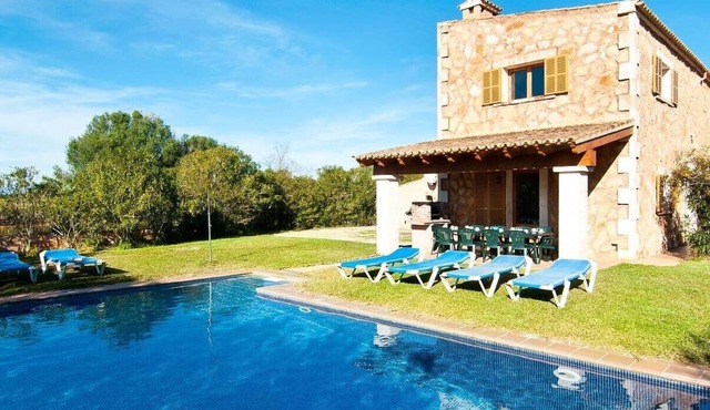 Beautiful Majorcan Country House Son Mas with Private Pool & Free Wi-Fi