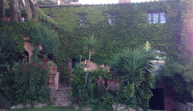 Beautiful Old Country House In Picturesque Catalan Village (HUTG-028665