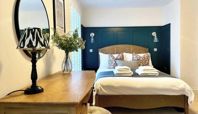 Beautiful Two Storey Apartment in City Centre- 1