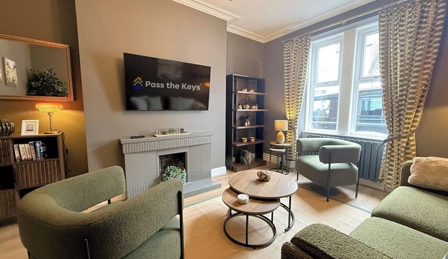 Beautifully Renovated Period Cottage in Moffat - Pass the Keys