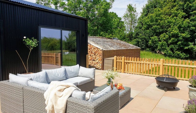 Blackbarn Wood