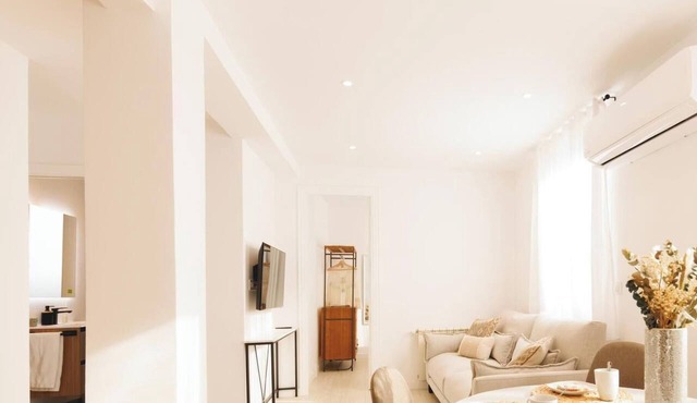 Bravissimo Jaume I Penthouse, with 3 bedrooms