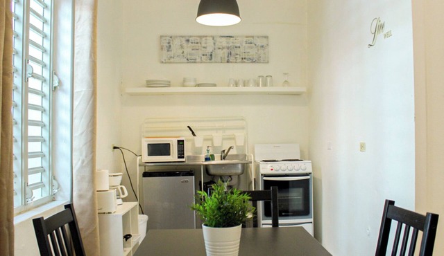 Cómodo apartamento de 1 habitación en el centro de Ponce, con Wifi