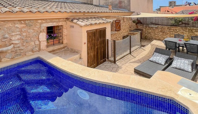 "Can Xesquet by Interhome