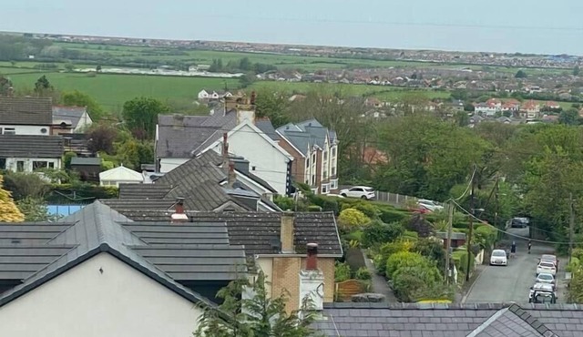 Captivating 2-Bed Cottage in Prestatyn