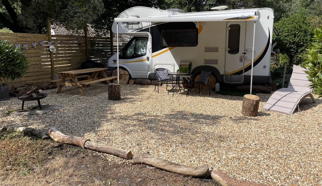 Captivating 2 bed motorhome in Wareham