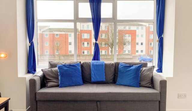 Cardiff Spacious Stay | 8 mins to City | FREE PARK