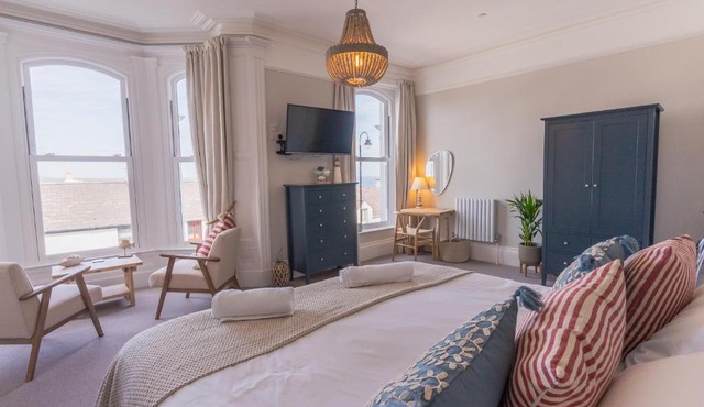 Carrick Rooms