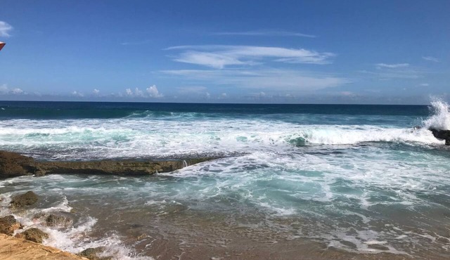 Casa del Sol-unit A Island Escape 3BR Near Hospital Malls
