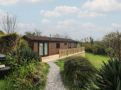 Castell Chalet