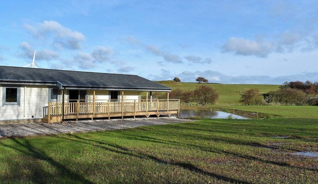 Cedar Lodge - UK30008