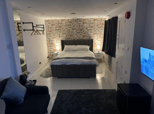 Central Kendal Escape