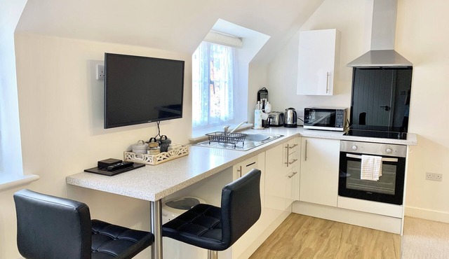 Charming Studio Apartment Ideal for Short and Longer Stays