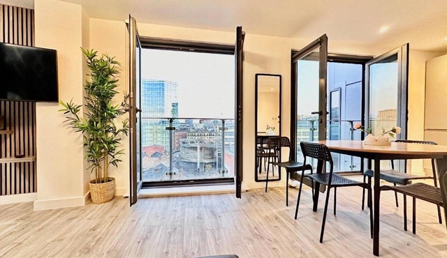 City centre, Top floor apartment, Two balconies