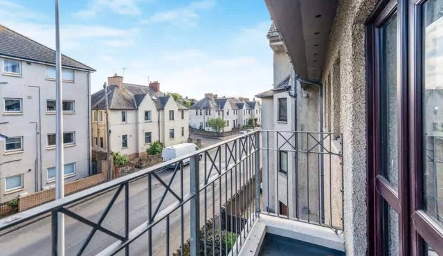 Coastal Comfort-3 Bed-Dedicated Free Parking -WiFi