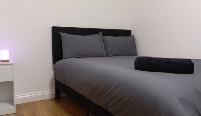 Cosy Central Cardiff Retreat