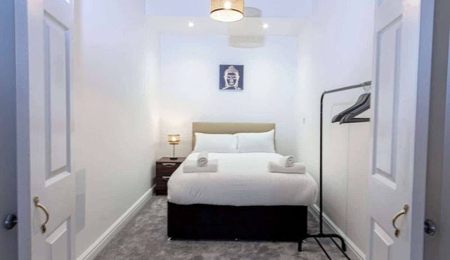 Cosy & Fully Equipped Cottage in Swinton