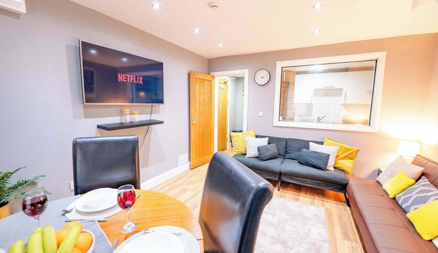 Cosy Modern Stay Prime - Cardiff Location - Free Parking