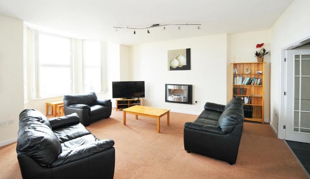Cunard Apartments