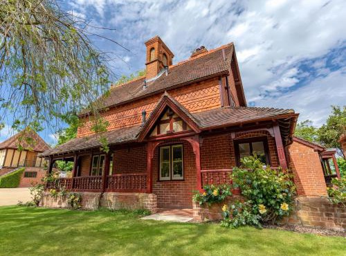 Dairy Cottage