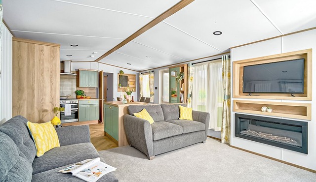Diamond 2 Bed Caravan (Pet)
