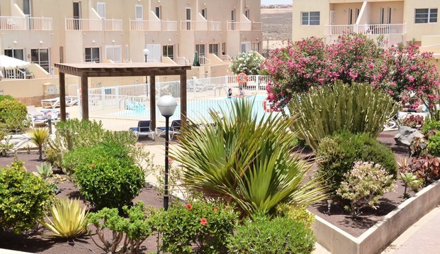 Discover your perfect escape, unwind, relax, cherish the memories! Beach 5mins
