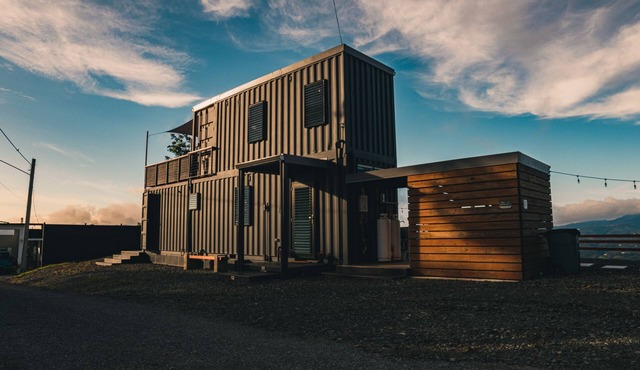 Ferrous Paradise - Tiny/Container Home in Adjuntas