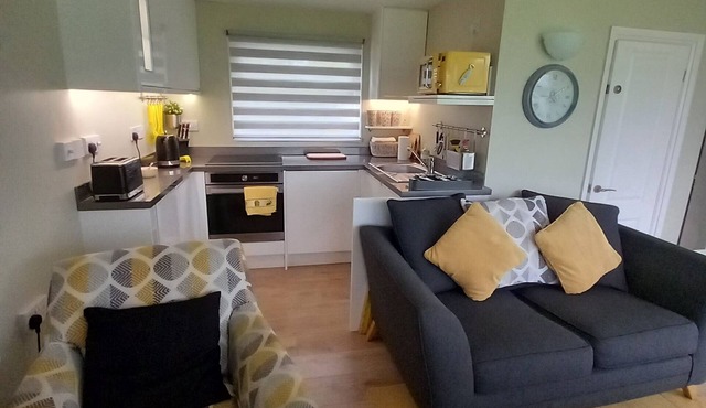 Five Star SHACK (Short Breaks Available)