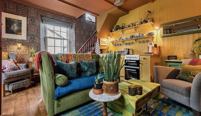Fourteen Providence Place, self catering cottage