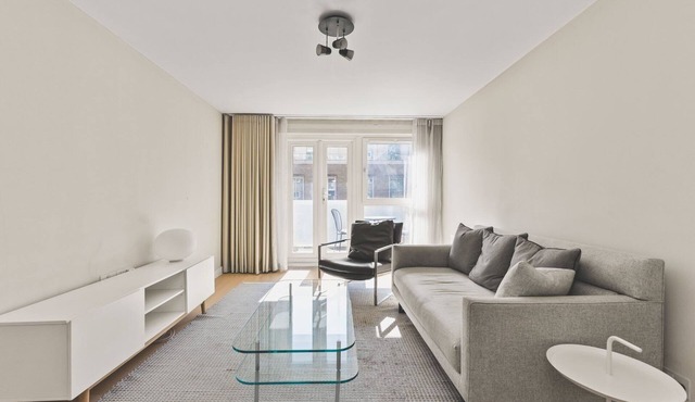 Functional Belgravia 2BR Flat Near Victoria
