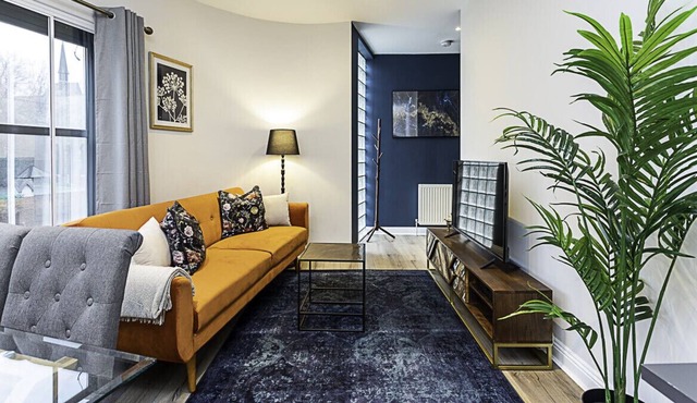Gorgeous Roehampton Flat