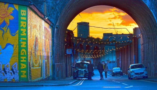 Hen and Stag Pad, Large Group Accom Digbeth Sleeps 24