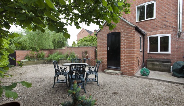 Hillcrest - serviced house, sleeping 2 in one bedroom