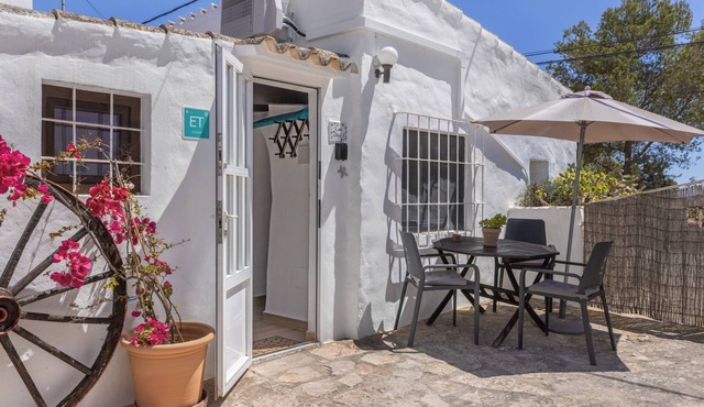 Holiday Home 'Can Vital 1' with Private Terrace, Wi-Fi and Air Conditioning
