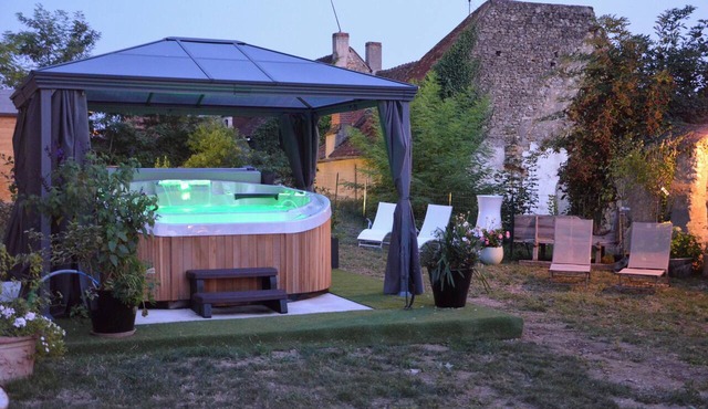 Homerez - House in Le Blanc