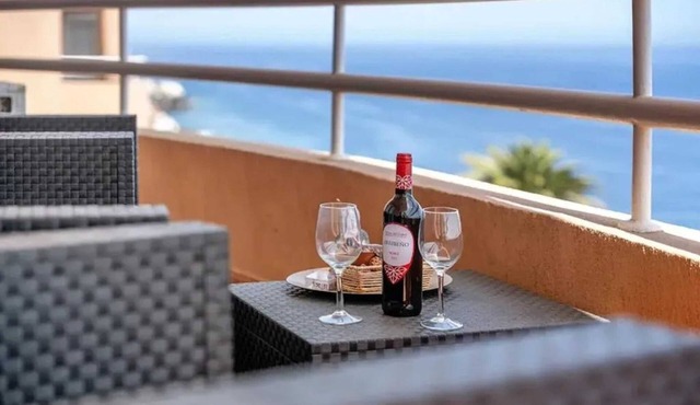 Homerez - Luxurious apartment in Radazul + Sea view
