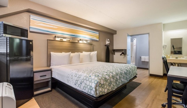 HomeTowne Studios By Red Roof Princeton – Ewing/Lawrenceville