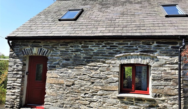 Honeysuckle Cottage