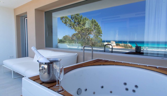 Hotel Cala Saona & Spa