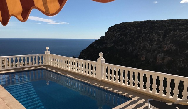 JULY 18th-25th - SAVE 20%! Luxury Villa | Spectacular Sea Views | Private Pool