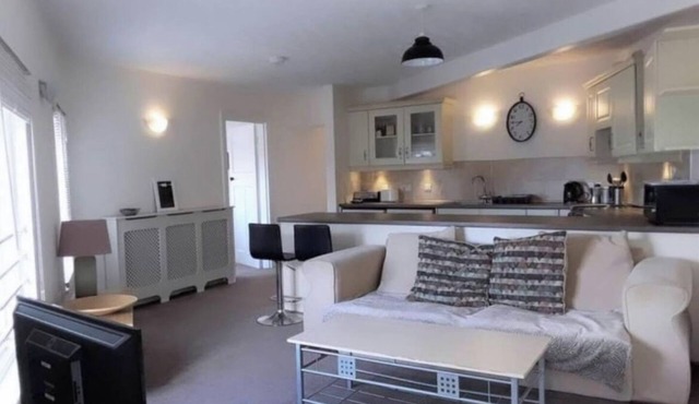 Lake District 2 Bedroom Apartment!