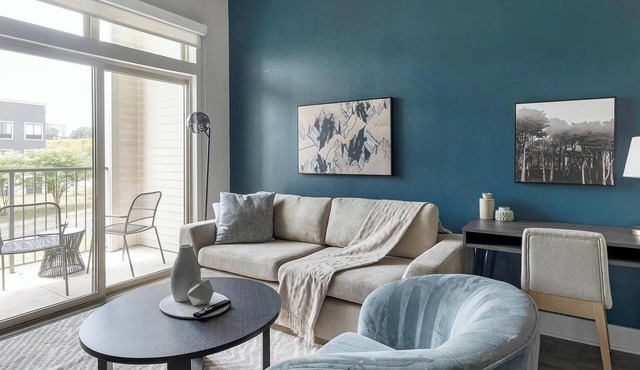 Landing | Modern 1BD, Pool, Courtyard
