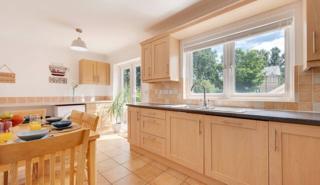 Llety-Cariad - Two Bedroom House, Sleeps 5
