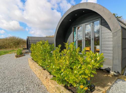 Lodge 2