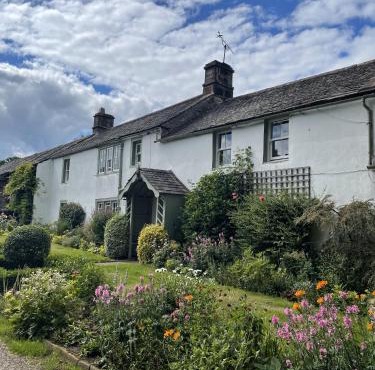Lodge Farm B&B - a working farm